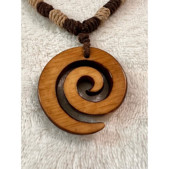 New Zealand Maori Style Koru Spiral Pendant Adjustable Necklace - Boho Tribal - Picture 4 of 7